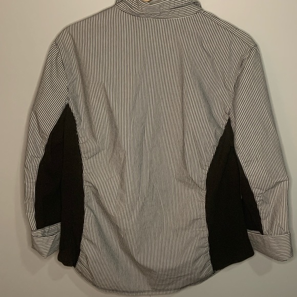 3/20$ XL Zac & Rachel button up blouse. - Picture 3 of 3